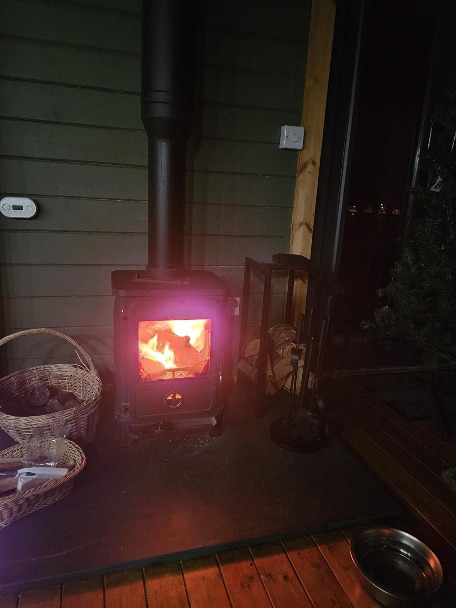 Ghillie'S Croft Cabin, Rothesay 외부 사진